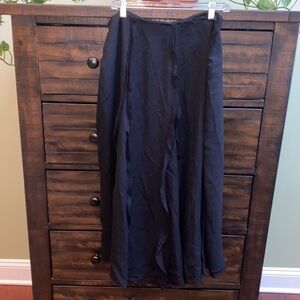 🤩Emanuel Ungaro🤩Silk Black Skirt With Ruffles